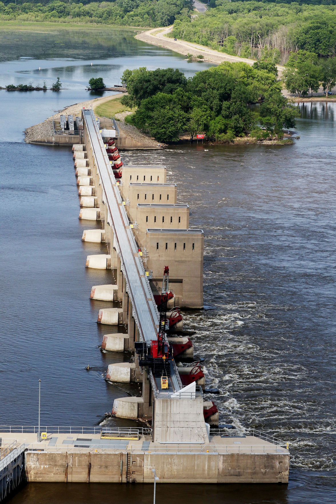 THE GREAT RIVER-0407